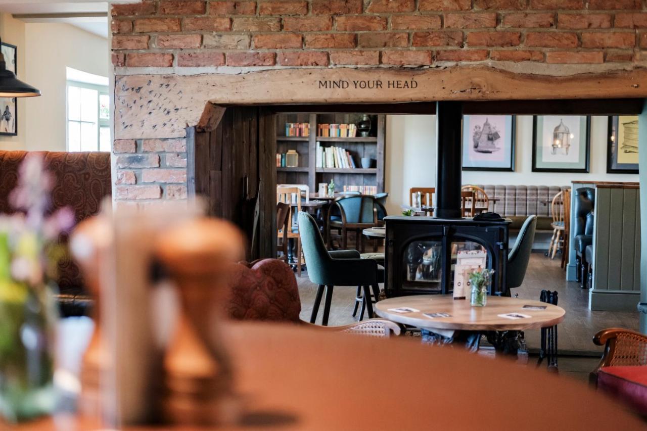 The Bower Inn بريدجواتر المظهر الخارجي الصورة The interior of the restaurant